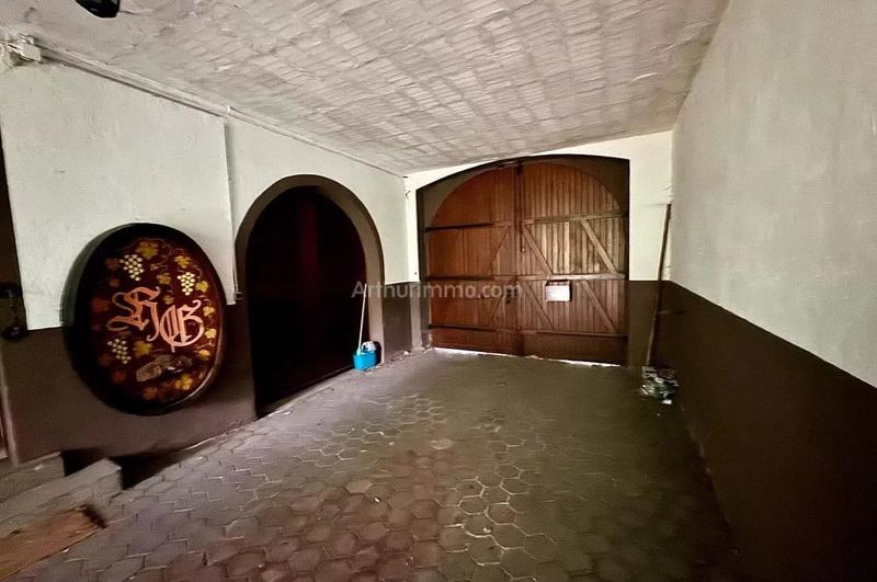 Maison - 312 m² - 12 pièces