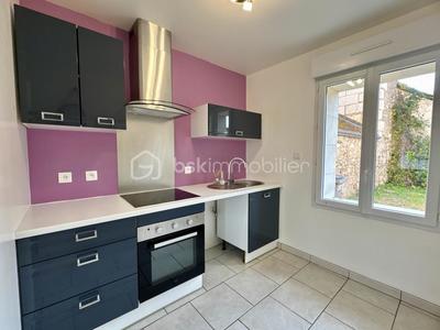 Maison traditionnelle - 97 m² - 5 pièces