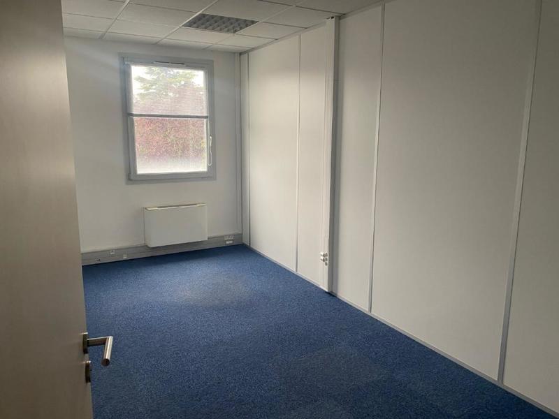 Bureau - 186 m²