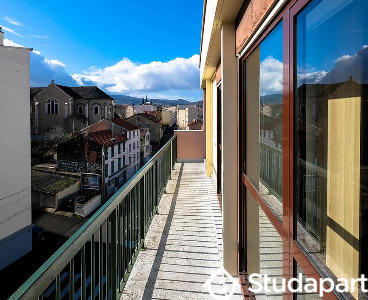 Chambre - 9 m² - 1 pièce