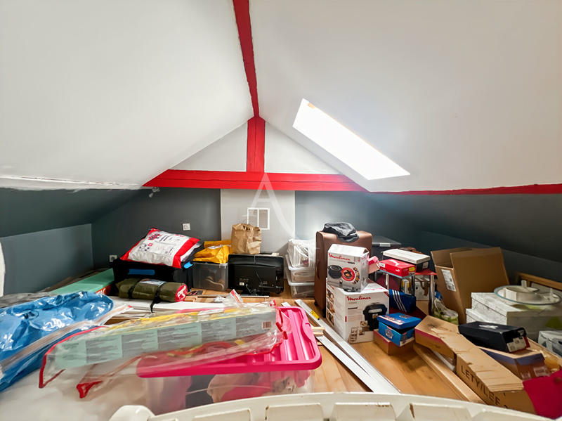 Maison - 90 m² - 3 pièces