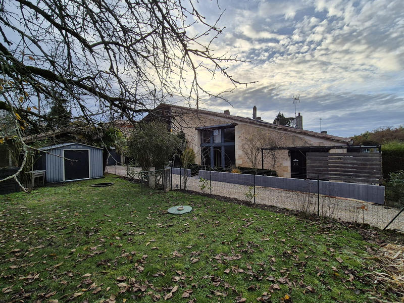 Maison - 231 m² - 6 pièces