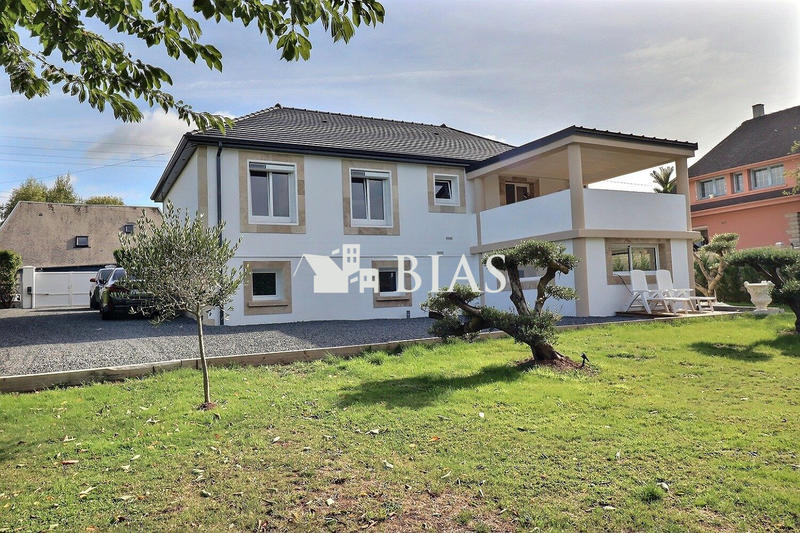 Maison - 160 m² - 7 pièces