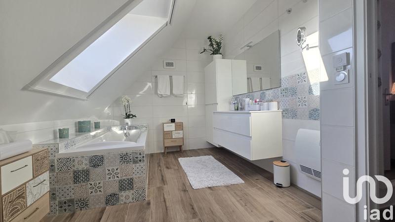 Maison - 112 m² - 5 pièces