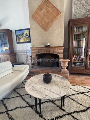 Maison traditionnelle - 152 m² - 6 pièces