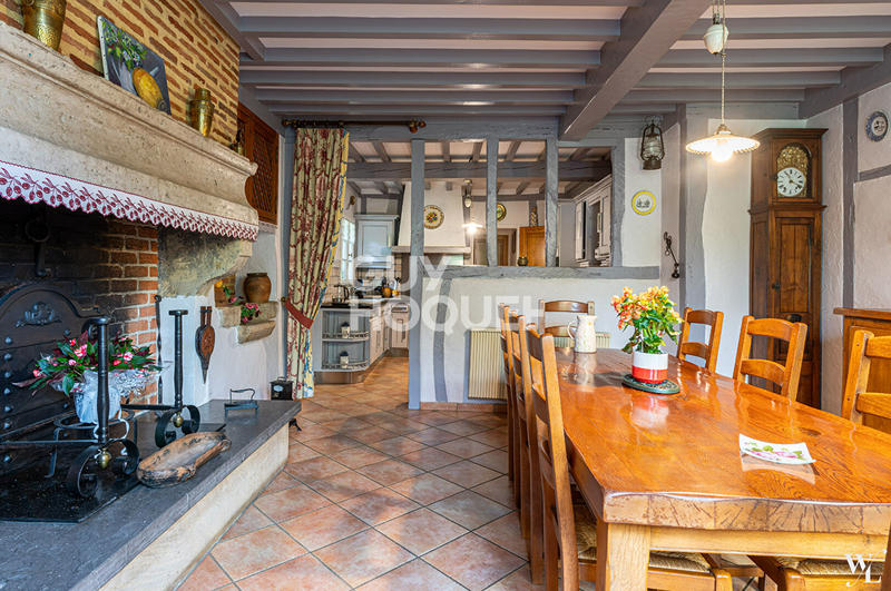 Maison - 171 m² - 6 pièces