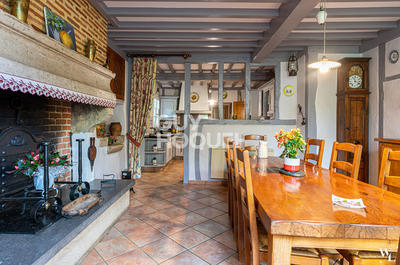 Maison - 171 m² - 6 pièces