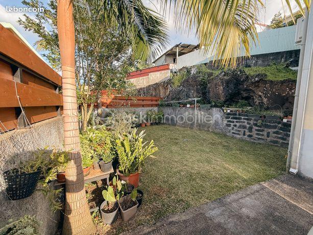 Maison - 104 m² - 4 pièces