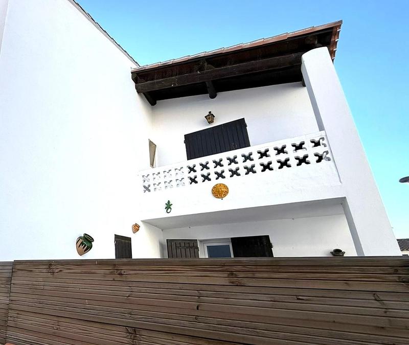 Immeuble - 310 m² - 12 pièces