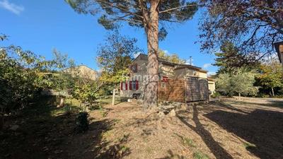 Maison - 106 m² - 4 pièces