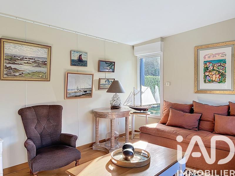 Maison - 170 m² - 9 pièces