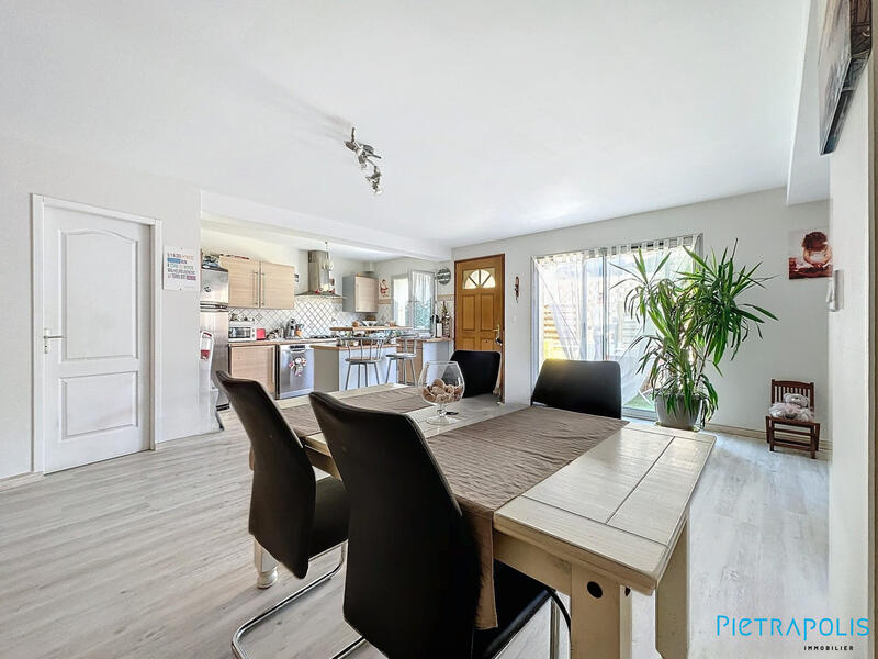 Maison - 101 m² - 3 pièces