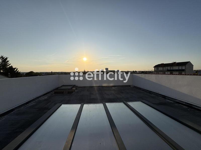 Loft - 180 m² - 5 pièces