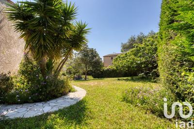 Maison - 164 m² - 5 pièces