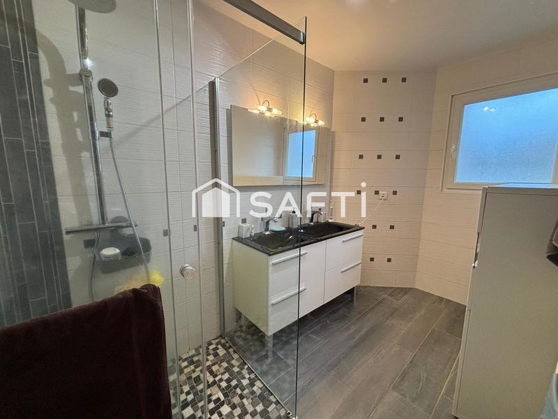 Maison - 122 m² - 5 pièces