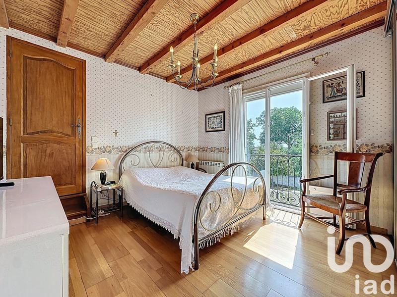 Maison - 170 m² - 8 pièces