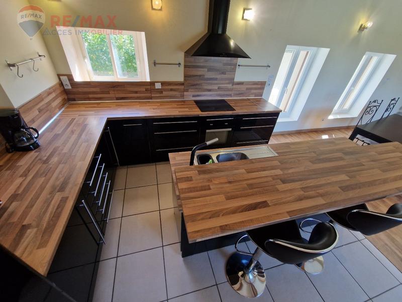 Maison de village - 200 m² - 5 pièces