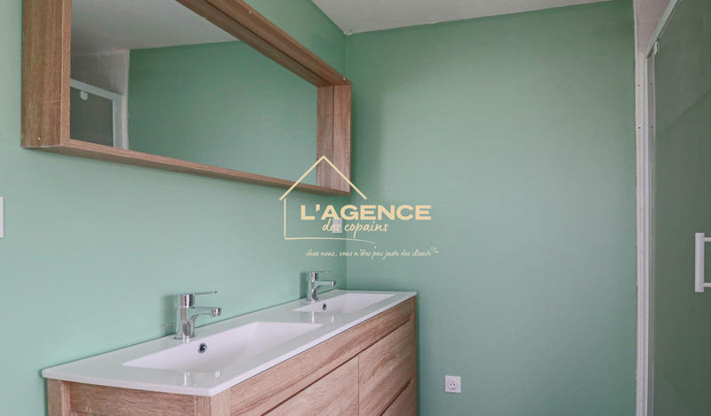 Maison - 90 m² - 3 pièces