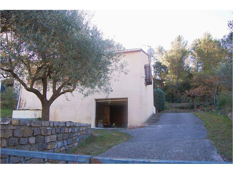 Maison traditionnelle - 80 m² - 3 pièces