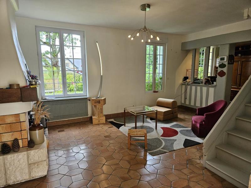 Maison - 167 m² - 6 pièces