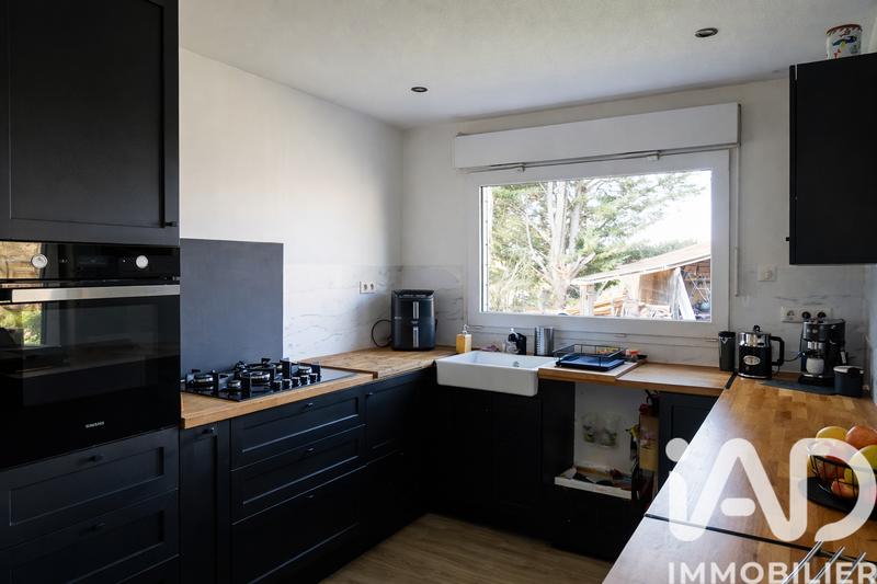 Maison - 90 m² - 4 pièces