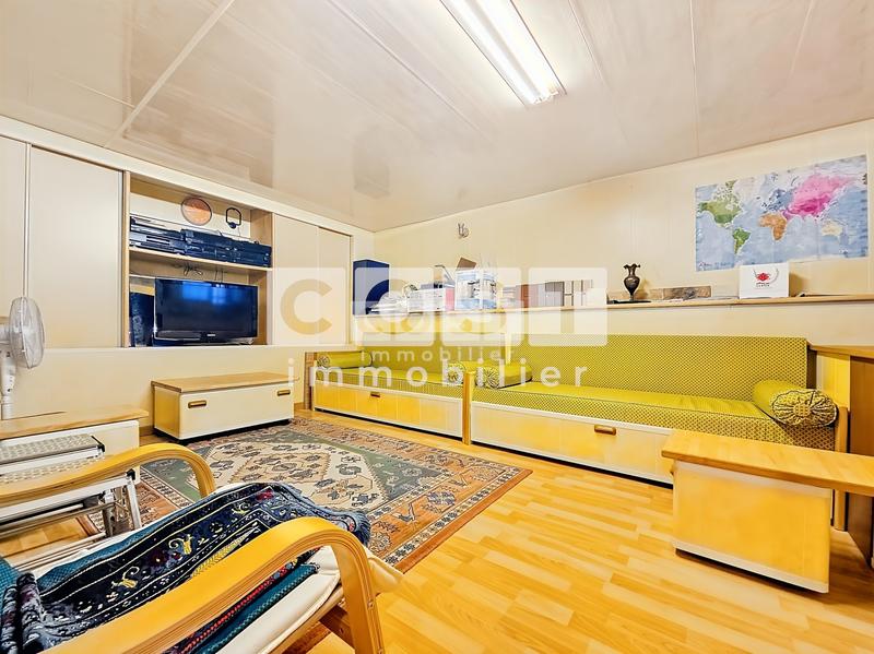 Maison - 96 m² - 5 pièces