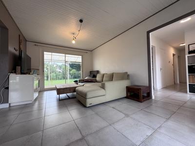 Maison - 94 m² - 5 pièces