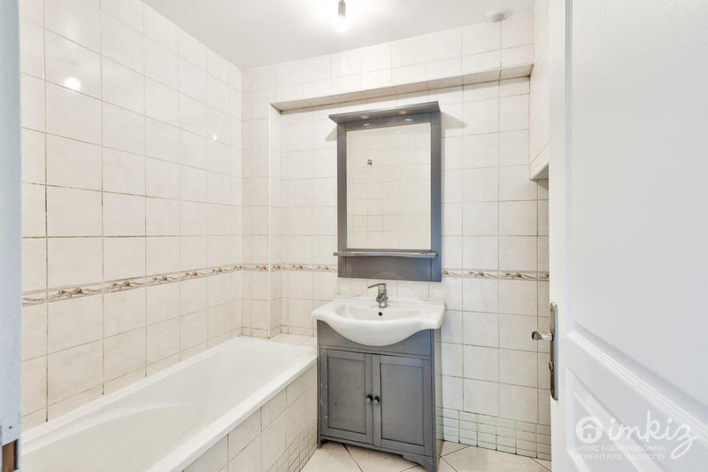 Maison - 139 m² - 8 pièces