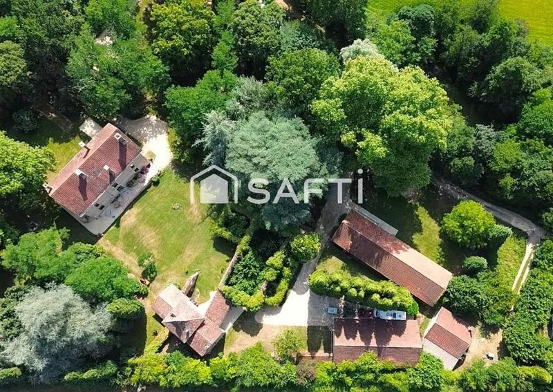 Maison de maîtres - 574 m² - 22 pièces