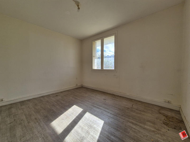 Appartement - 65 m² - 4 pièces