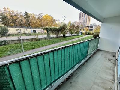 Appartement - 70 m² - 4 pièces