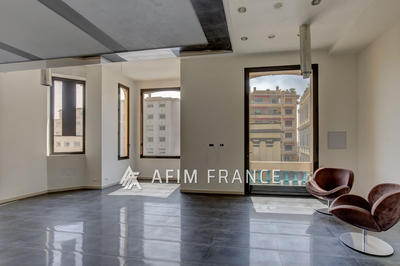 Appartement - 175 m² - 5 pièces