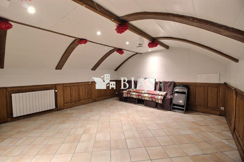 Maison - 163 m² - 6 pièces