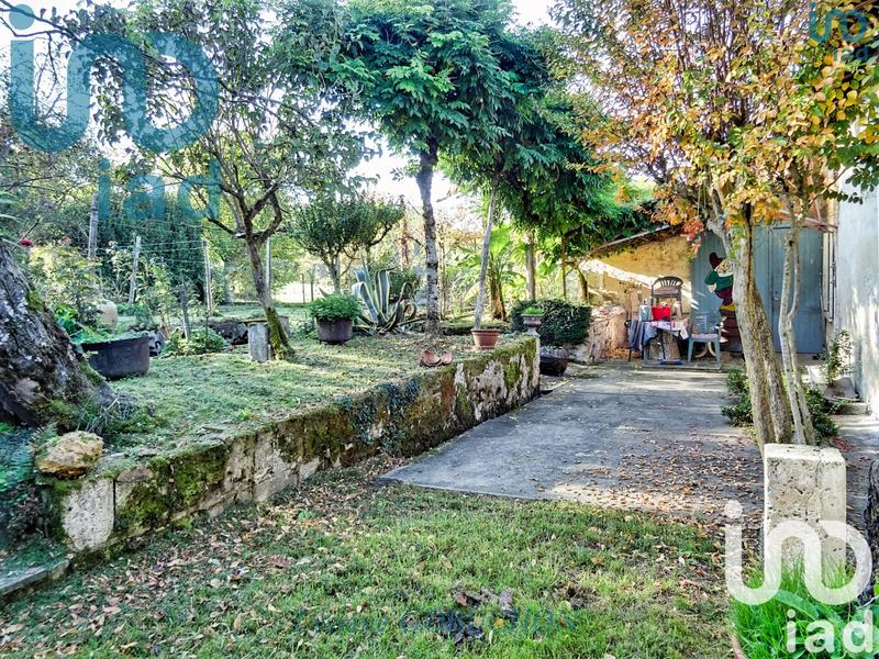 Maison - 246 m² - 11 pièces