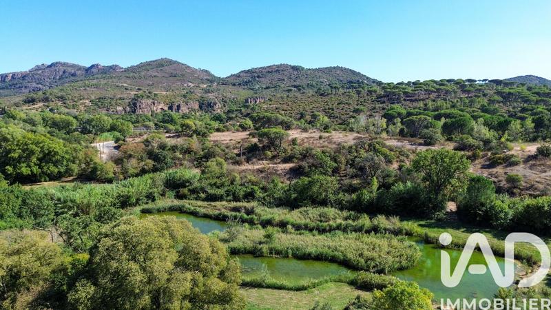 Maison - 736 m² - 15 pièces