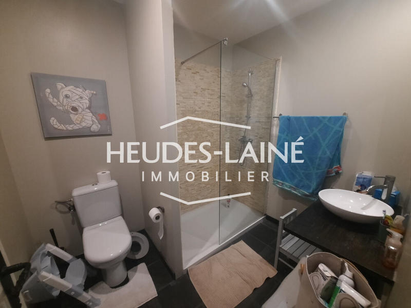 Maison - 220 m² - 8 pièces