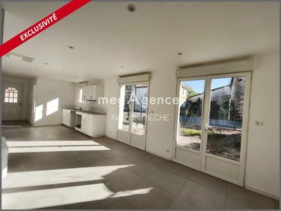 Maison de ville - 90 m² - 4 pièces