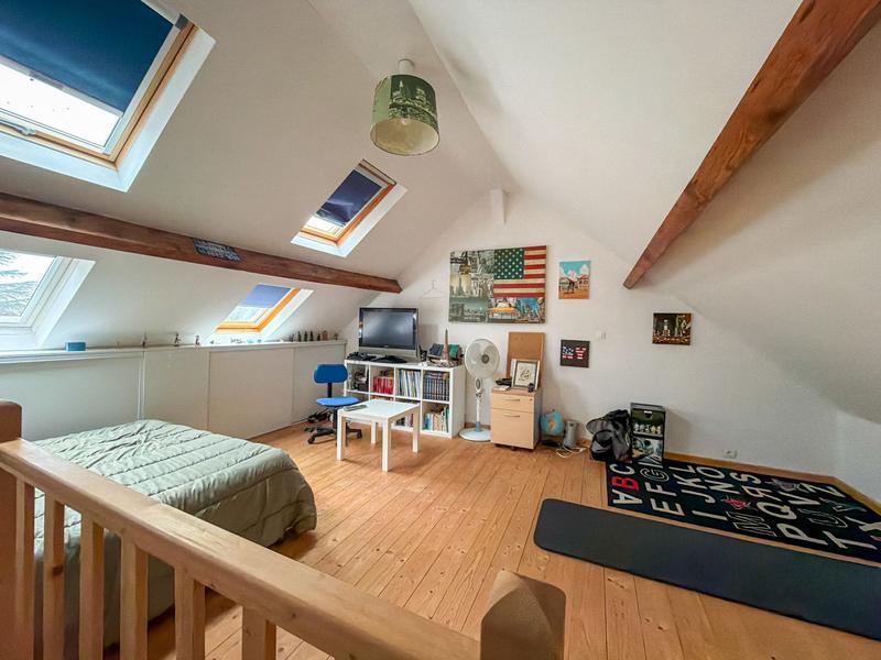 Maison - 92 m² - 4 pièces