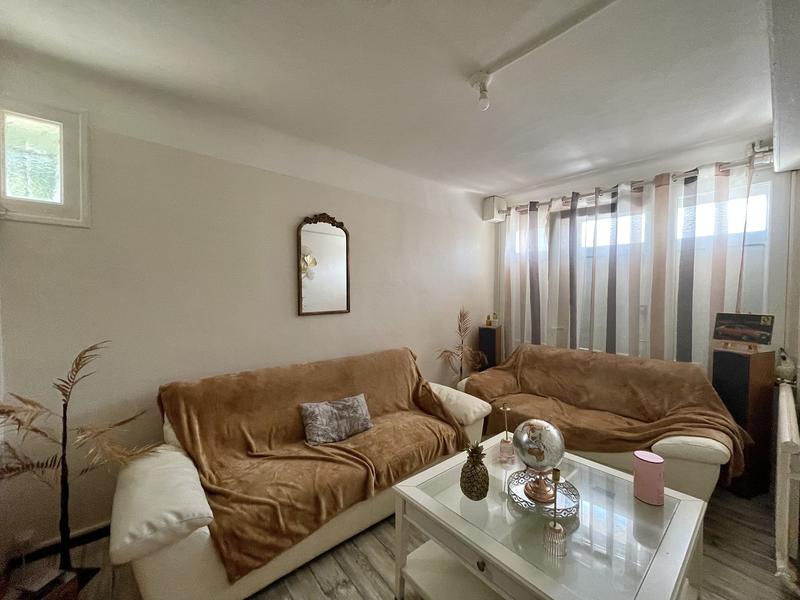 Maison - 95 m² - 6 pièces