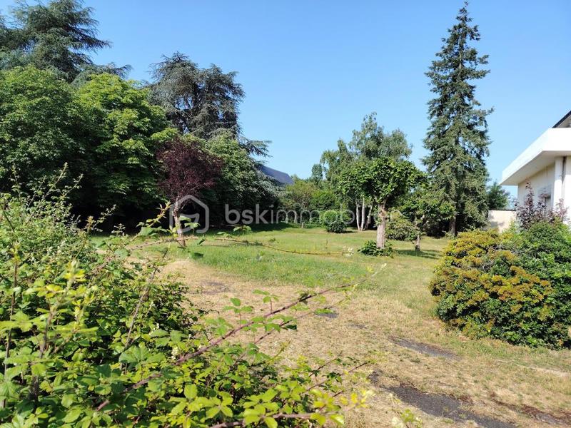 Immeuble - 486 m² - 20 pièces