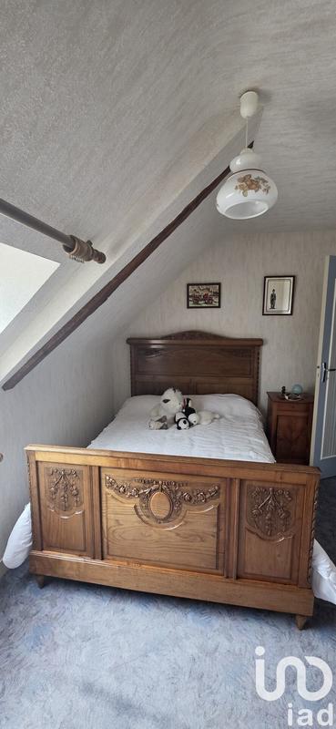 Maison - 228 m² - 10 pièces