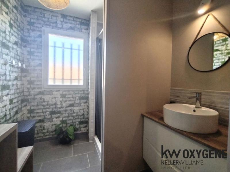 Villa - 148 m² - 6 pièces