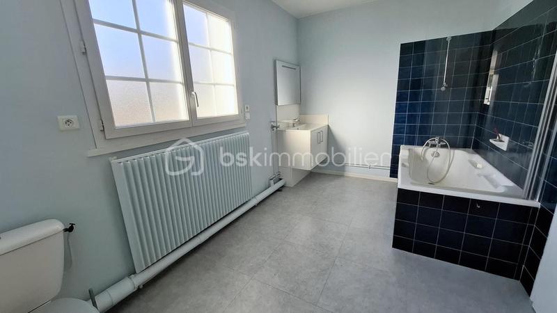 Maison - 192 m² - 9 pièces