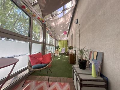 Appartement - 100 m² - 3 pièces