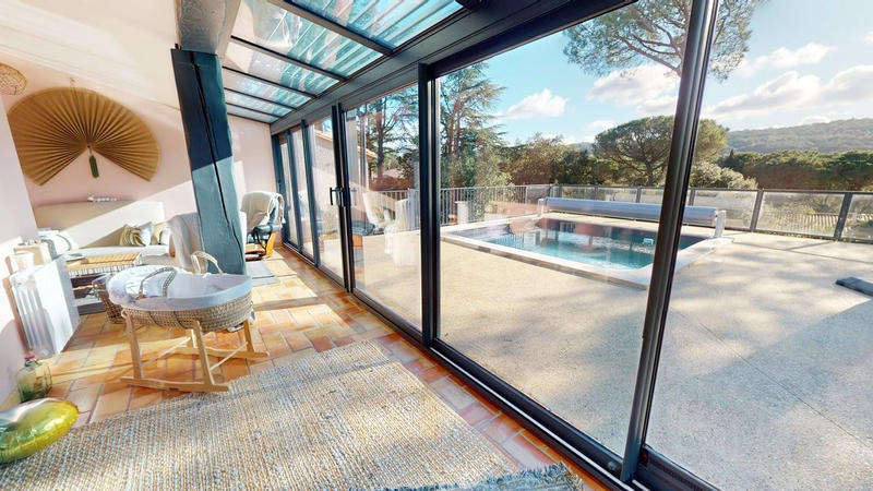 Maison - 183 m² - 7 pièces