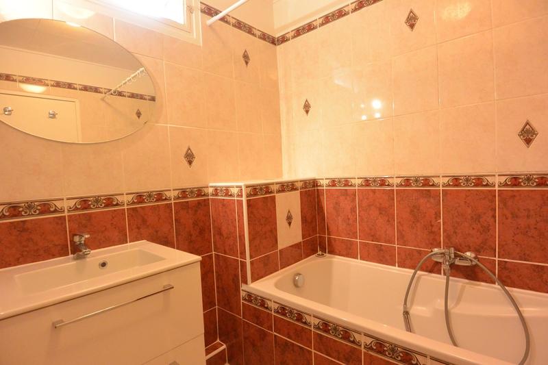 Appartement - 86 m² - 4 pièces