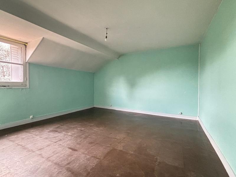 Maison ancienne - 165 m² - 8 pièces