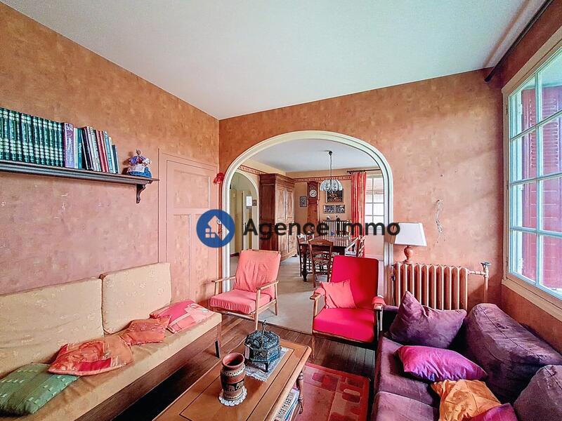 Maison - 168 m² - 8 pièces