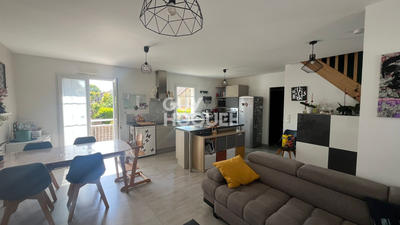 Maison - 126 m² - 6 pièces