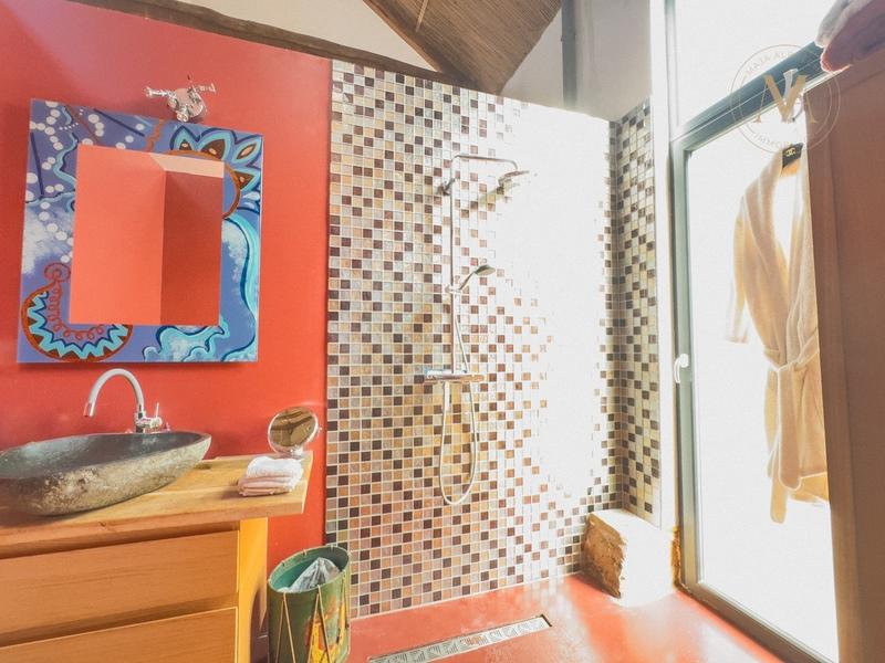 Propriété - 290 m² - 8 pièces